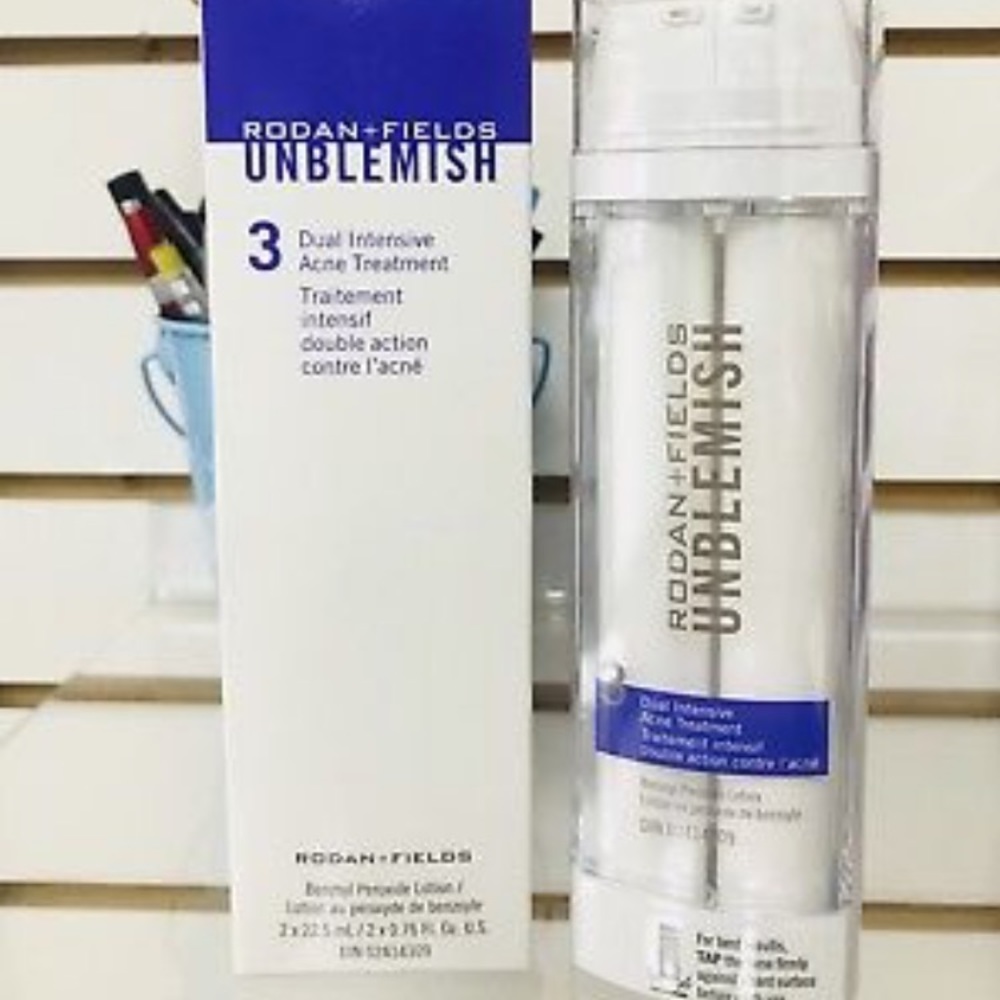 New in box acne dual treatment